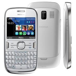 Celular Desbloqueado Nokia Asha 302 Branco c/ Câmera 3.2MP, Teclado QWERTY, Internet 3G e Wi-fi, Quadriband, FM, MP3/MP4, Fone e Cartão de 2GB - Tim