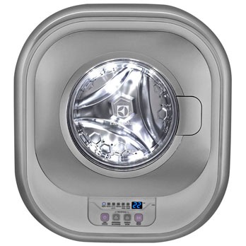 A lavadora de roupas Electrolux 3kg LFE03 de frente lavadora de roupas Electrolux 3kg LFE03 de frente