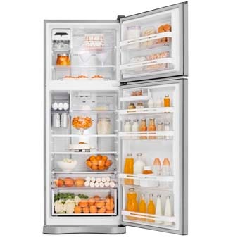 O refrigerador Electrolux DF51X cheio refrigerador Electrolux DF51X cheio