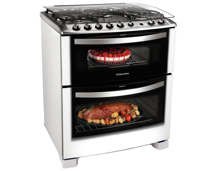 Fogão Electrolux Celebrate 76DTB Duplo forno de 1480 e 1120 W - Prepare mais de um prato assado e economize tempo Fogão Electrolux Celebrate 76DTB Duplo forno de 1480 e 1120 W - Prepare mais de um prato assado e economize tempo
