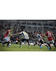 Disputa de bola no jogo FIFA 13, para PS3 Disputa de bola no jogo FIFA 13, para PS3