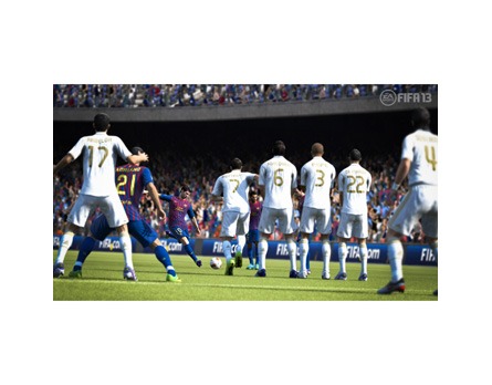 Cobrança de falta no jogo FIFA 13, para PS3 Cobrança de falta no jogo FIFA 13, para PS3