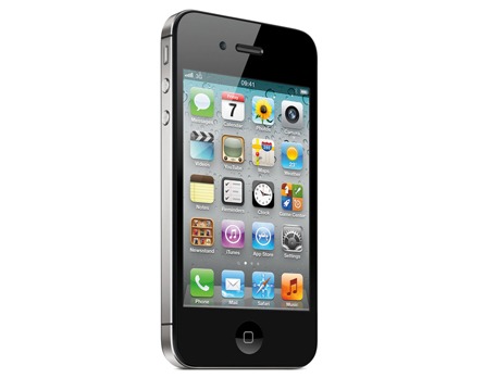 O iPhone 4S é um smartphone que o ajudará a estar sempre conectado O iPhone 4S é um smartphone que o ajudará a estar sempre conectado