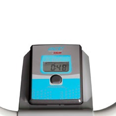 O CLT 10 Classic tem display digital Elíptico Caloi Act Home Fitness CLT 10 Classic display