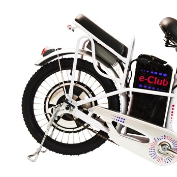 Traseira da bicicleta elétrica aro 18 Blitz E Club Branca bicicleta elétrica aro 18 Blitz E Club Branca traseira