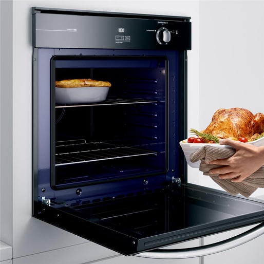 Assa até duas receitas simultaneamente Forno Embutir Brastemp BOA84AR 2 Prateleiras Ajustáveis Grill
