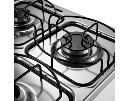 Acessórios e recursos que garantem total segurança na sua cozinha - Grades individuais, puxador com isolante térmico e válvula de segurança 
