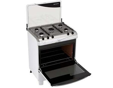 Prepare suas receitas com mais praticidade - Forno autolimpante, com iluminação e prateleira deslizante
