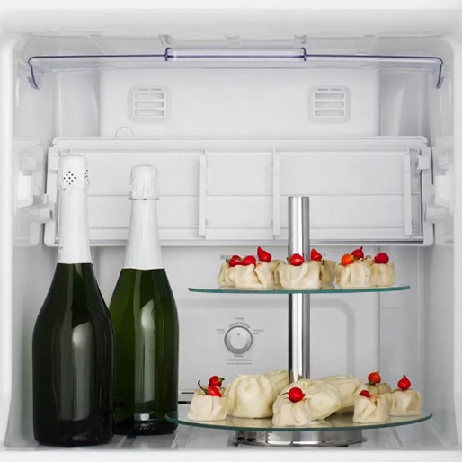 Coloque itens na porta do freezer Refrigerador DW42X Porta Freezer Aproveitável