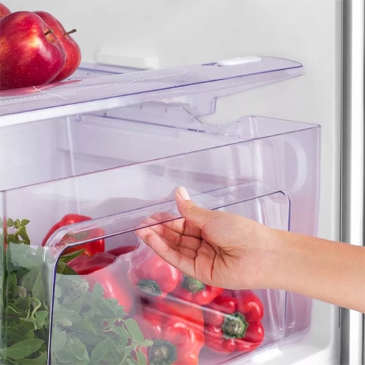 Prático gavetão de legumes e frutas Refrigerador Electrolux Gavetão Legumes