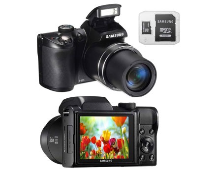 Câmera Samsung WB100 Preta LCD 16.2MP Zoom Óptico 26x Vídeo HD Foto Panorâmica Foto 3D Detector Face Sorriso Cartão SDHC 4GB