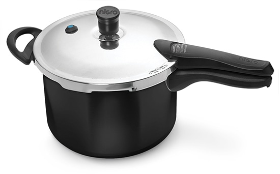 Panela de Pressão Nigro Press em Alumínio com Revestimento Antiaderente Preta – 4,5 L Panela Pressão Nigro Press Alumínio Revestimento Antiaderente Preta 4,5 L
