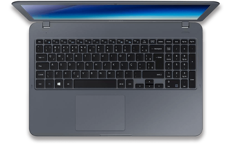 Conta com placa de vídeo e de som, integradas Notebook Positivo Motion Plus Q432A desempenho