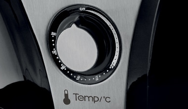 Controle de temperatura até 200°C com a fritadeira elétrica AF-01